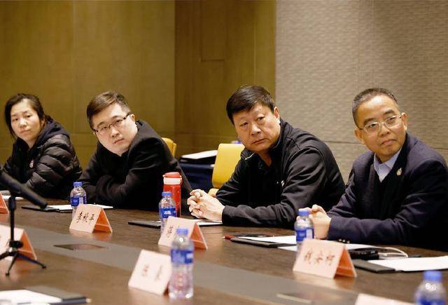 教练团队总结赛季表现,制定新赛季计划 教练团队总结赛季表现,制定新赛季计划